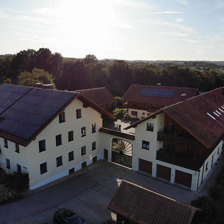 Schoenauerhof- Urlaub Im Gruenen Aber Doch In Der Stadt Passau Bagian luar foto